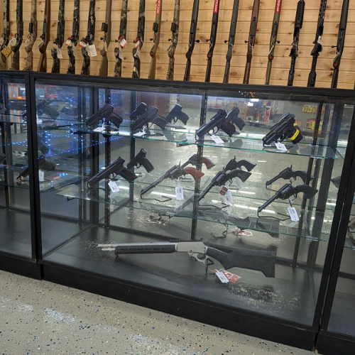 Display case with firearms in the VHR store.